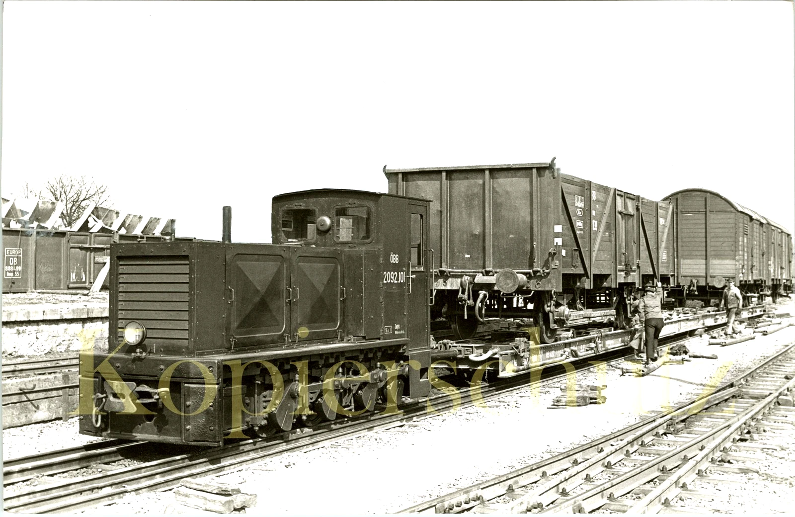 Foto - ÖBB 2092.101 in Völkermarkt-Kühnsdorf um 1960 - Bild 1 von 1