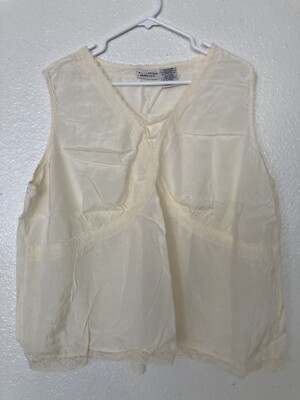 White Stag Womens Plus 22/24W  Sleeveless  V-Neck Tank Blouse Ivory