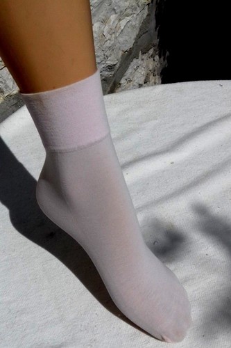 SOQUETTE COTON ROSE PÂLE. - Picture 2 of 2