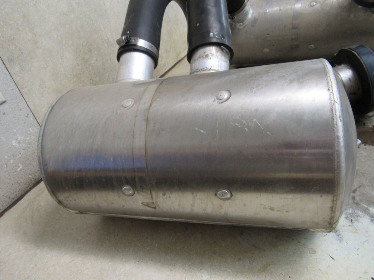 07 KAWASAKI JET SKI ULTRA 250X 250 X WATER BOX EXHAUST 07 KAWASAKI JET SKI ULTRA 250X 250 X WATER BOX EXHAUST