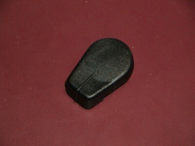 NEW OEM STIHL Chainsaw Air Cleaner Filter Cover Twist Lock 017 018 026 036 READ!