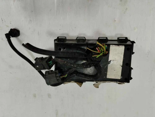 518261201 Porta Fusibili per FORD FOCUS FAMILIAR (CAK) Ambiente 1999 1310026 - Foto 5 di 9