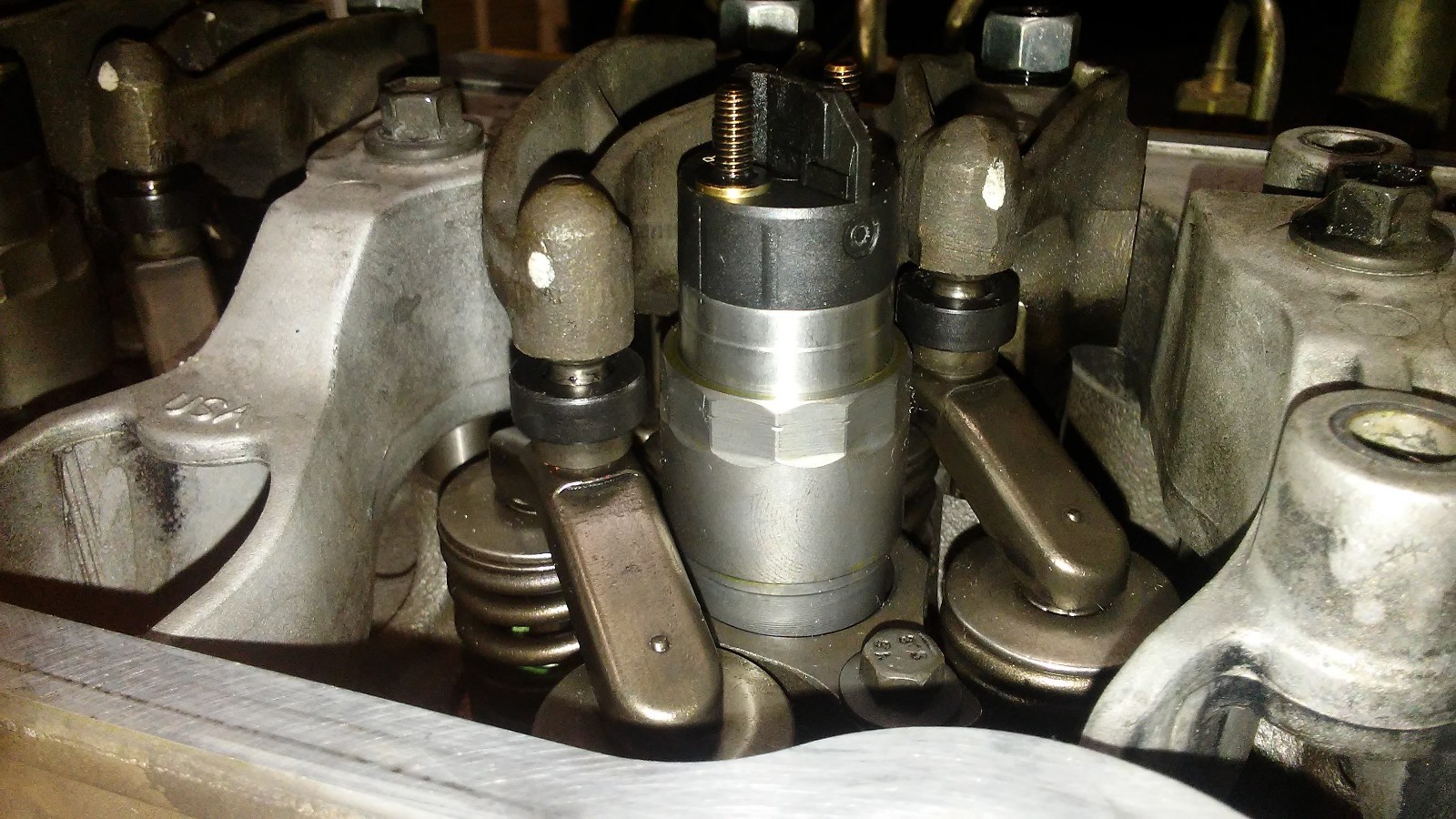 Automotive Cummins Rocker Arm Plastic Retainers 0307 5.9 6.7 24V Half