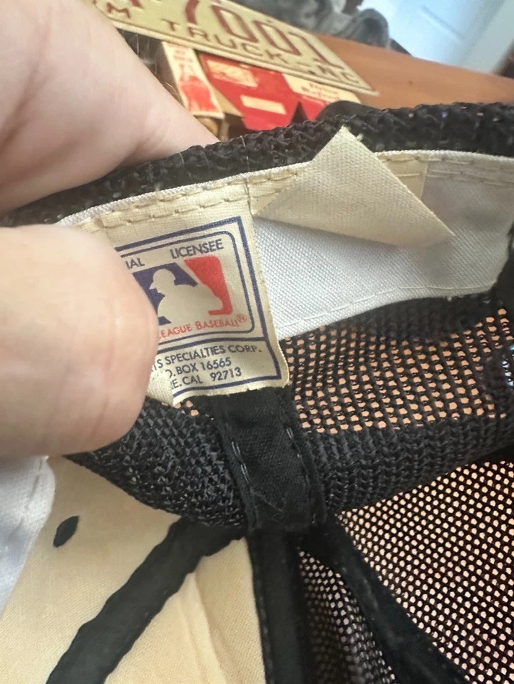 Baltimore Orioles Kids size 3-6 sports Specialties Vintage Snapback Hat - Image 4 of 4