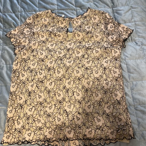 Joie Damen Karriere schwarz beige Blumen Pace und Verla’s gefüttert Flügelärmel Medium - Bild 5 von 5
