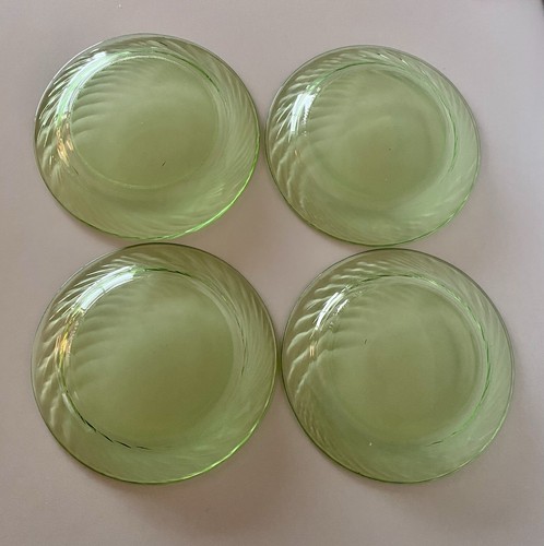 PYREX Vintage Festiva Spring Green Swirl Glass Salad Dessert 7.5” Set of 4 - Picture 5 of 7