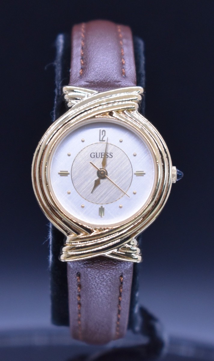 Vintage 1994 Guess Women display picture 3