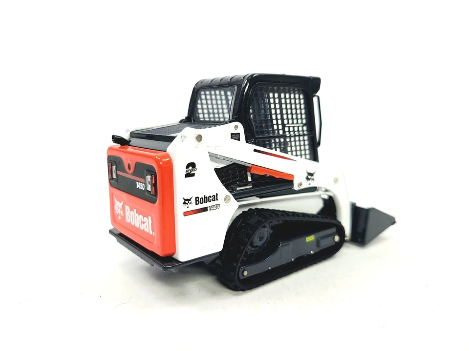 Bobcat T450 Compact Track Loader Universal Hobbies 1:25 Scale #UH8111 - No Box - Image 3 of 4