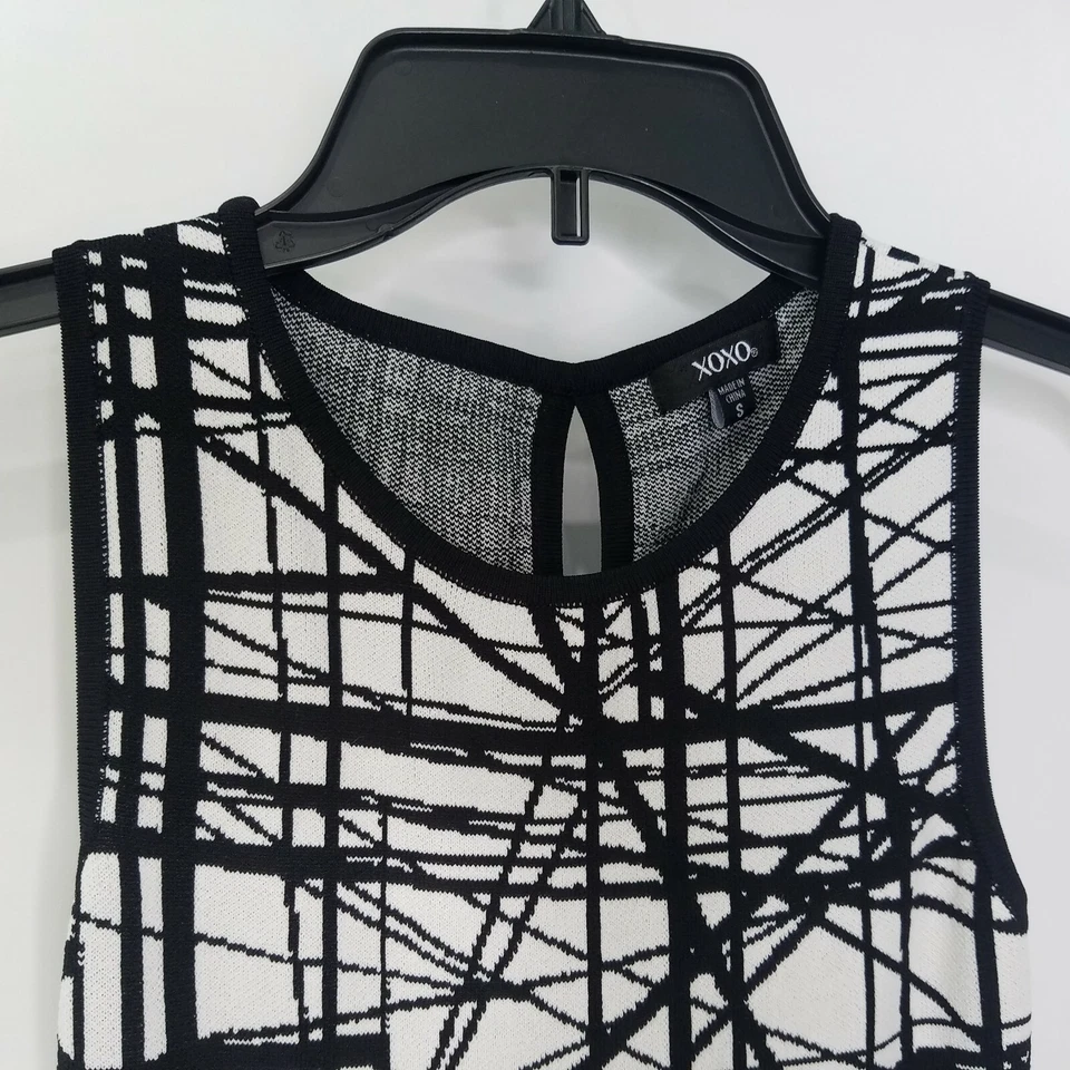 Maxi Vestido XOXO Sin Mangas Largo Bodycon Negro Blanco Elastizado Estampado Geométrico Talla S Foto 4 de 4
