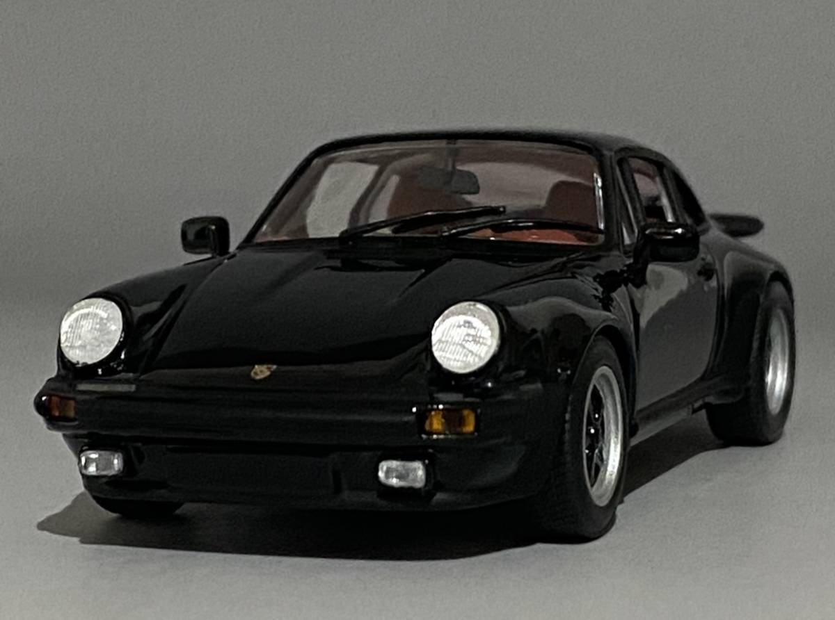 Porsche 930 Turbo レッド ミニカー 限定版　1/43 Spark 1:43 Porsche 911 (930) Turbo 3.0 guards red