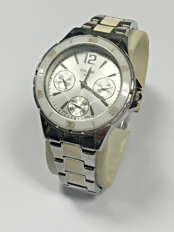 Reloj Pulsar PP6021 Damas Cronógrafo Esfera Plateada Acero Inoxidable y Blanco 50M Foto 2 de 4