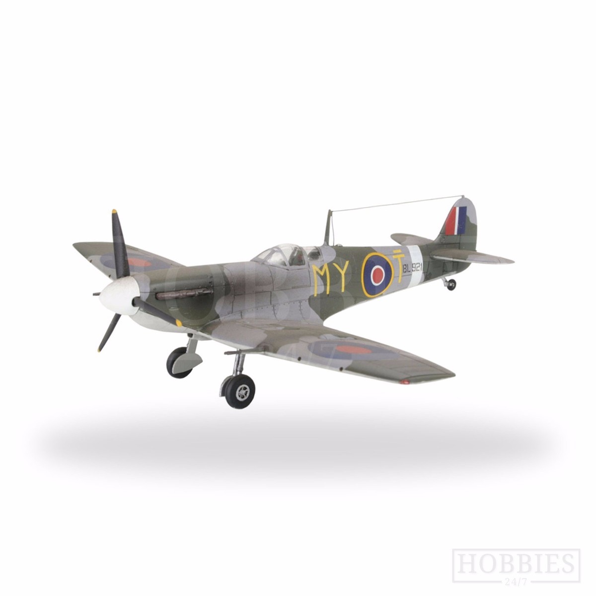 Revell Model Kits WW2 Aircraft Plane Spitfire Hurricane Focke Wulf
