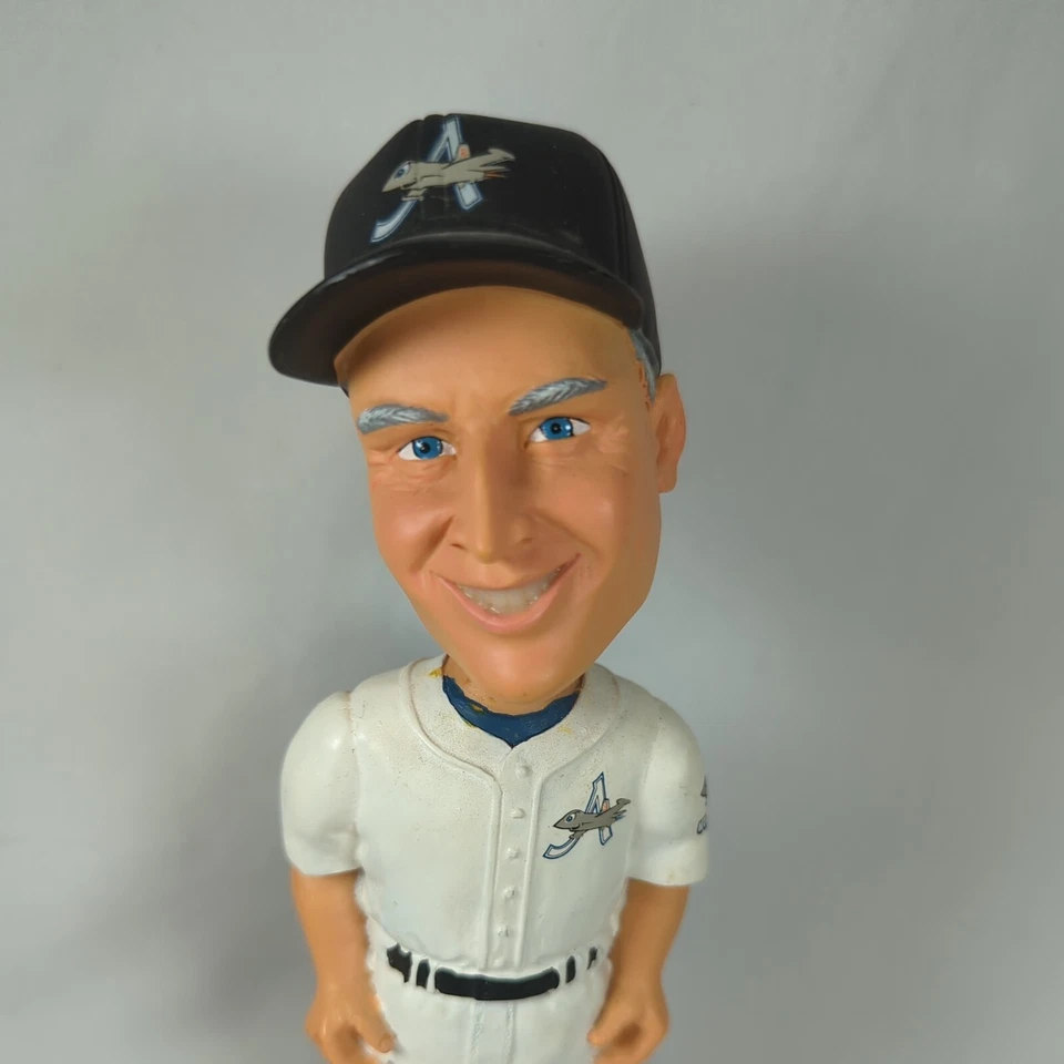 Cal Ripken Jr Bobblehead Legends of the Diamond Aberdeen Ironbirds Orioles Foto 2 de 4