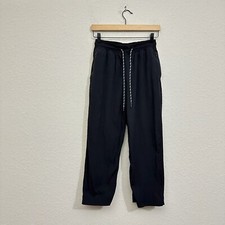 ATHLETA Trekkie Cropped Pants Womens Sz 2 Black Straight Leg Athleisure Outdoor