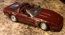 1992 Brown CHEVROLET CORVETTE ZR-1 . 1:18 Scale Die Cast by Maisto.