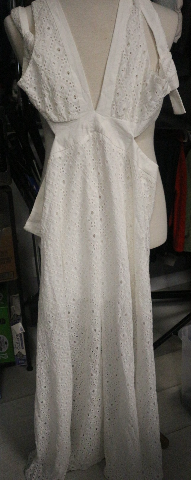 Picture 1 of 4