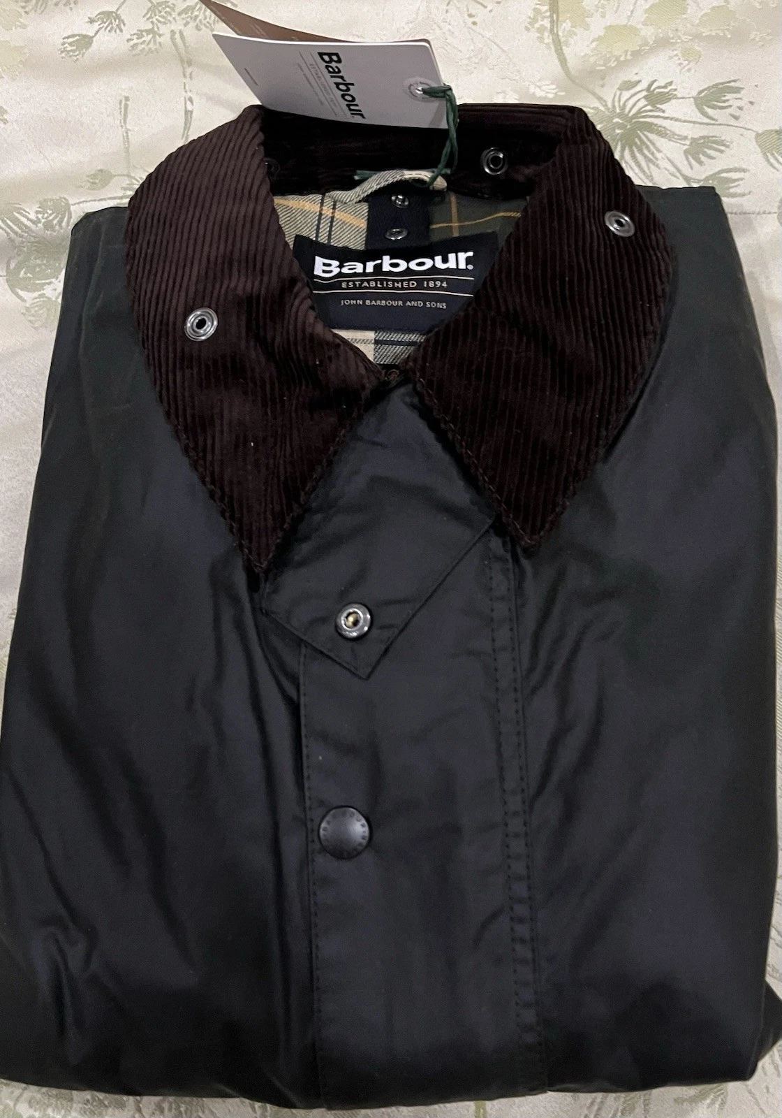 Rare Brand New with tags BARBOUR Men Border Wax Jacket hard to get size 46 Sage - product detail image 4