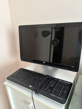 HP 20  Color LCD Monitor 2009m Integrated Speakers