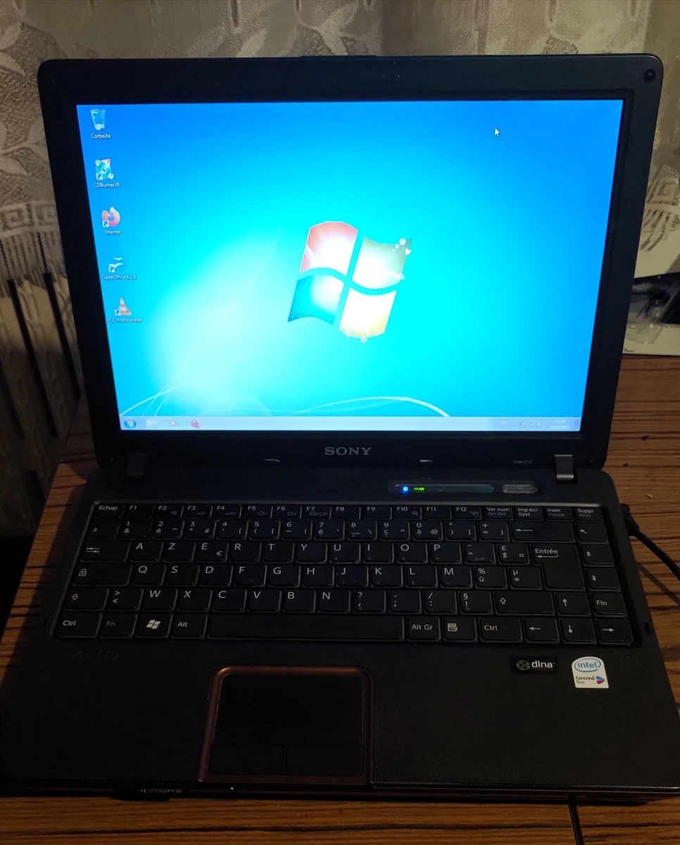 PC Portable Sony Vaio C1Z - Windows 7, Intel Core 2 Duo, 80 Go, 3 Go RAM