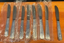 Set of 8 Vintage Hilton Hotels by Oneida Silver Plate Flatware Dinner Knives