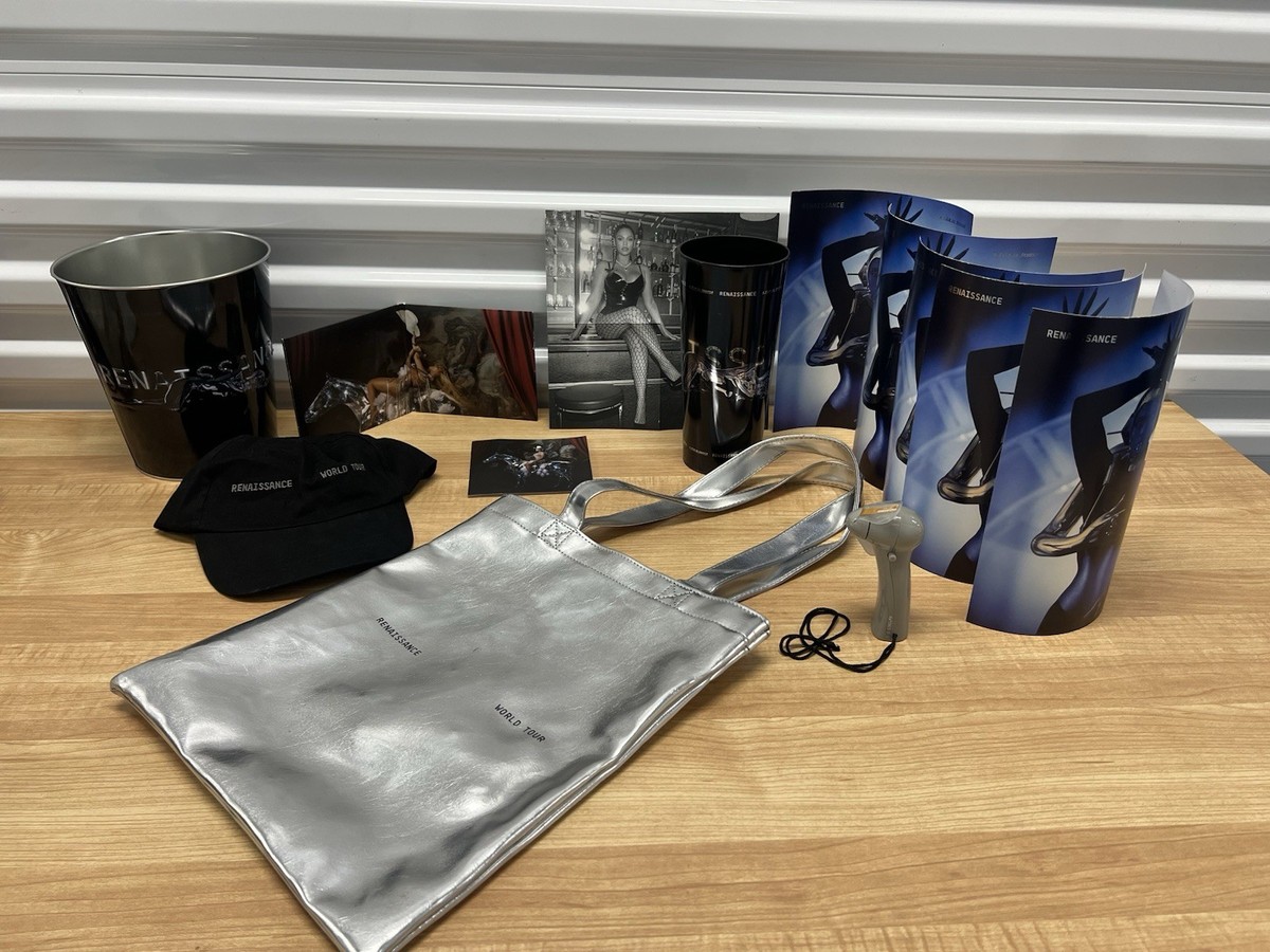 ビヨンセ　Beyonce vip レアビーチタオル Beyoncé Renaissance World Tour VIP Swag Bag Merchandise Bundle Hat
