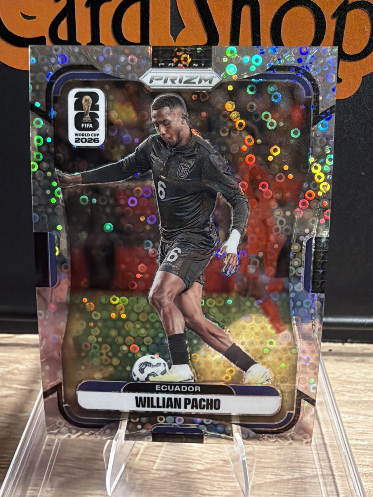 Panini 2026 Prizm FIFA World Cup Willian Pacho Ecuador #213 Parallel Disco Prizm
