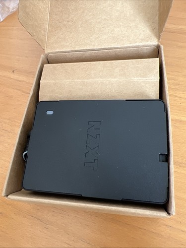 NZXT Control Hub - AC-CRFR1-B1 - HUB ONLY - Photo 2/3