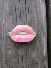 Pink Yellow White Lips Barrette