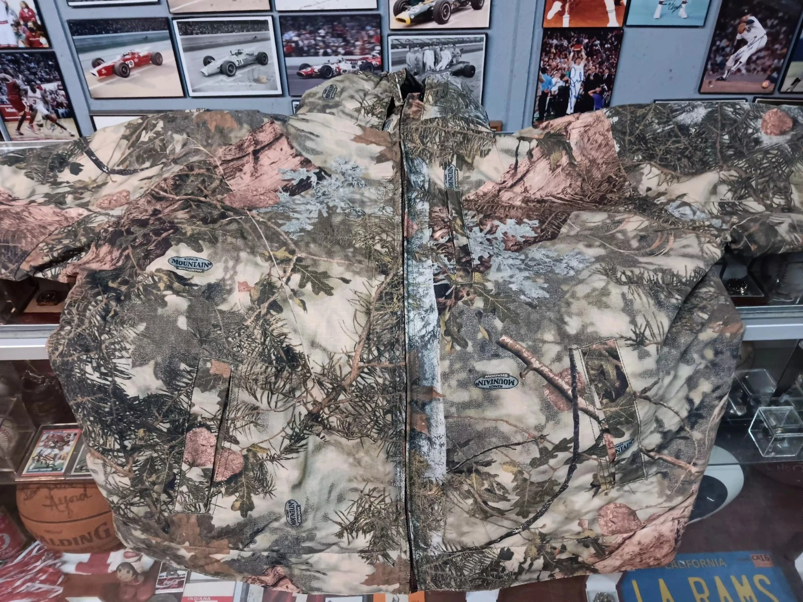 Mountain Shadow Camo Insulated Hooded Coat.new Without Tags Size Large