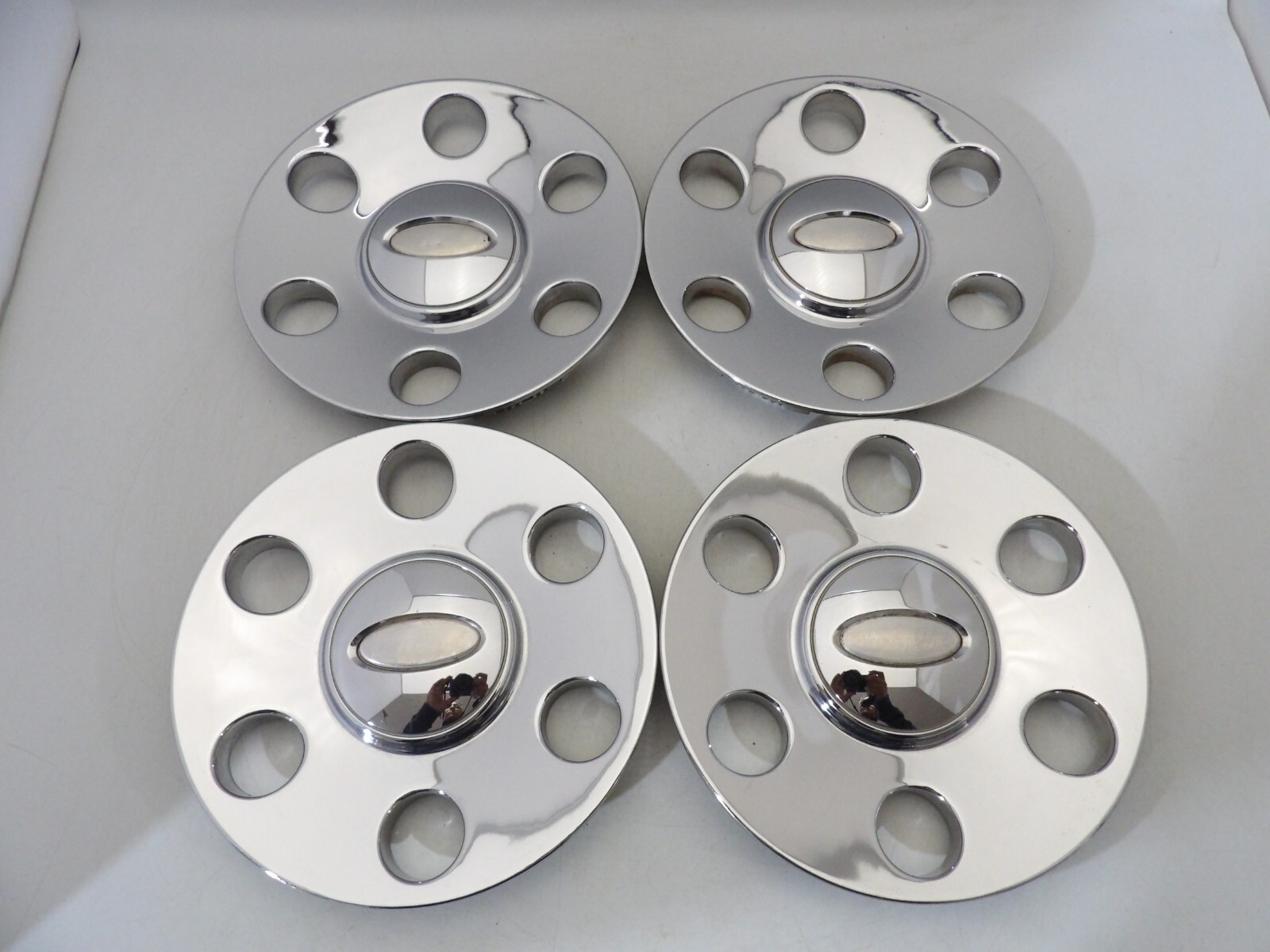 Set Of 4 2007 2008 2009 2010- 2011 FORD EXPEDITION F-150 OEM WHEEL CENTER CAPS