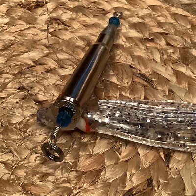 calamari fishing lure Saltwater Squid Lures LED Lighted Squid Jig Glow in Dark Deep Sea Trolling Lures with 6/0 Hook Halibut Lincod Jig for Tuna Grouper Striper Mackerel Surf Fishing Offshore Blue The SQUIDTREX uses Patented Ardent Reel Butter Oil, BnR Tackle - Soft Beads Model:DC 705CB GLASS