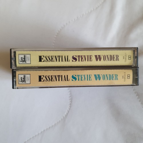 Vintage STEVIE WONDER - UK CASSETTE TAPE X 2 - ESSENTIAL (BEST OF/GREATEST HITS) - Picture 6 of 7