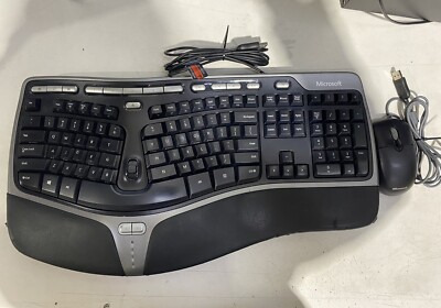 Microsoft Natural Ergonomic Keyboard 4000 v1.0 KU-0462 Model 1048 USB Wired