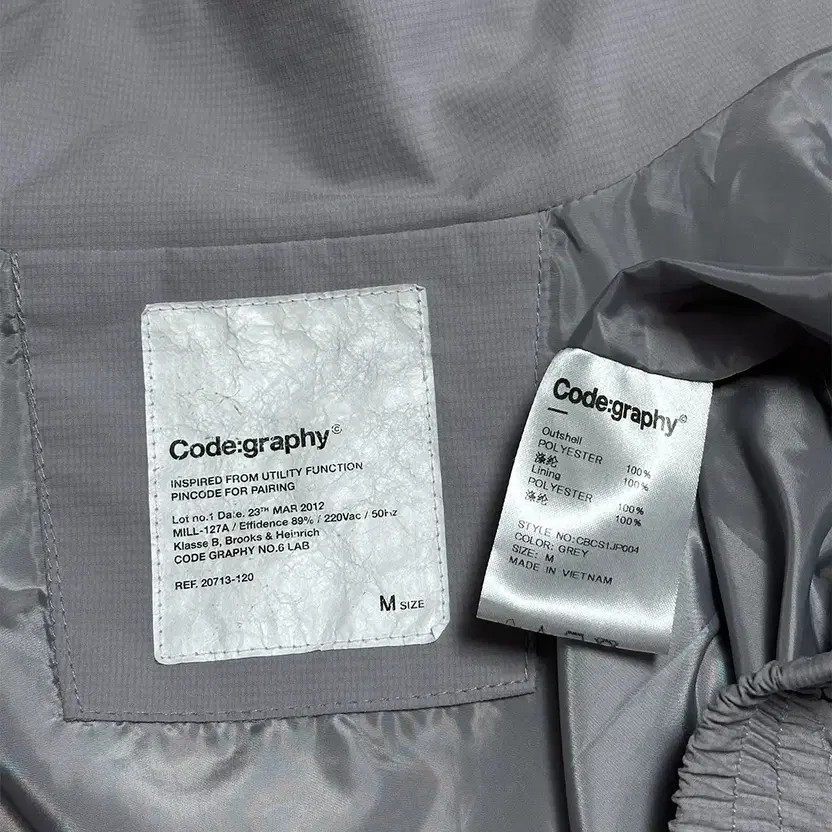 Codegraphy Tech Windbreaker Two-Way - image 4