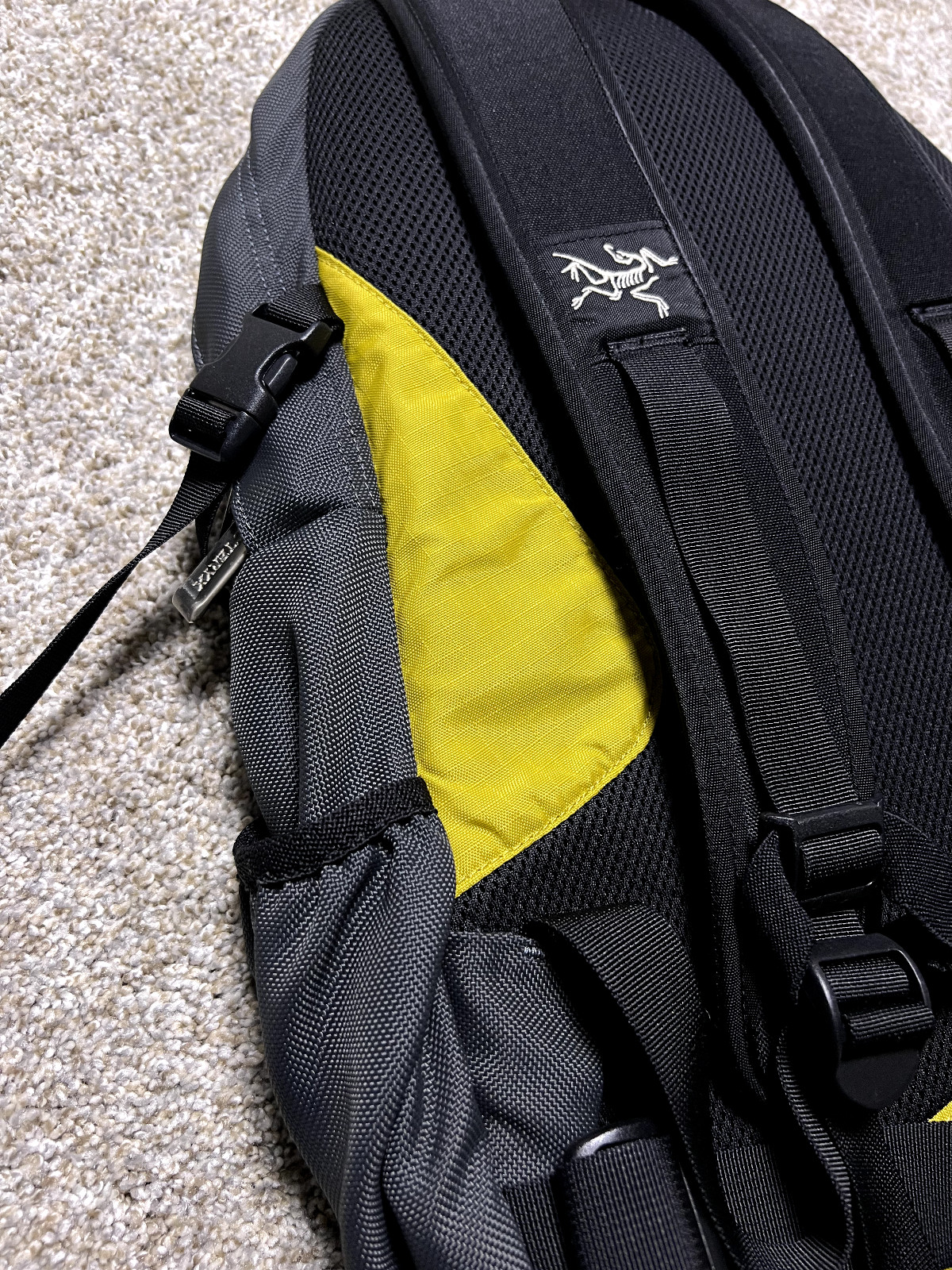 Arc'teryx Volt backpack Yellow/Black thumbnail 12