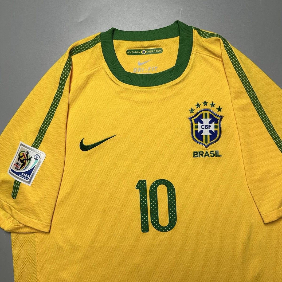 BRAZIL NIKE 2010 WORLD CUP FOOTBALL HOME JERSEY #10 KAKA SIZE “L