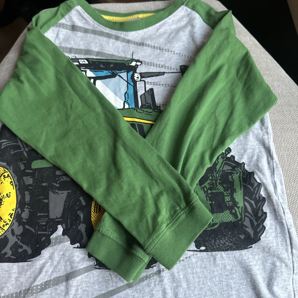 John Deere Boys Size 7 Long Sleeve Shirt Gray Green And Yellow - Image 2 of 4