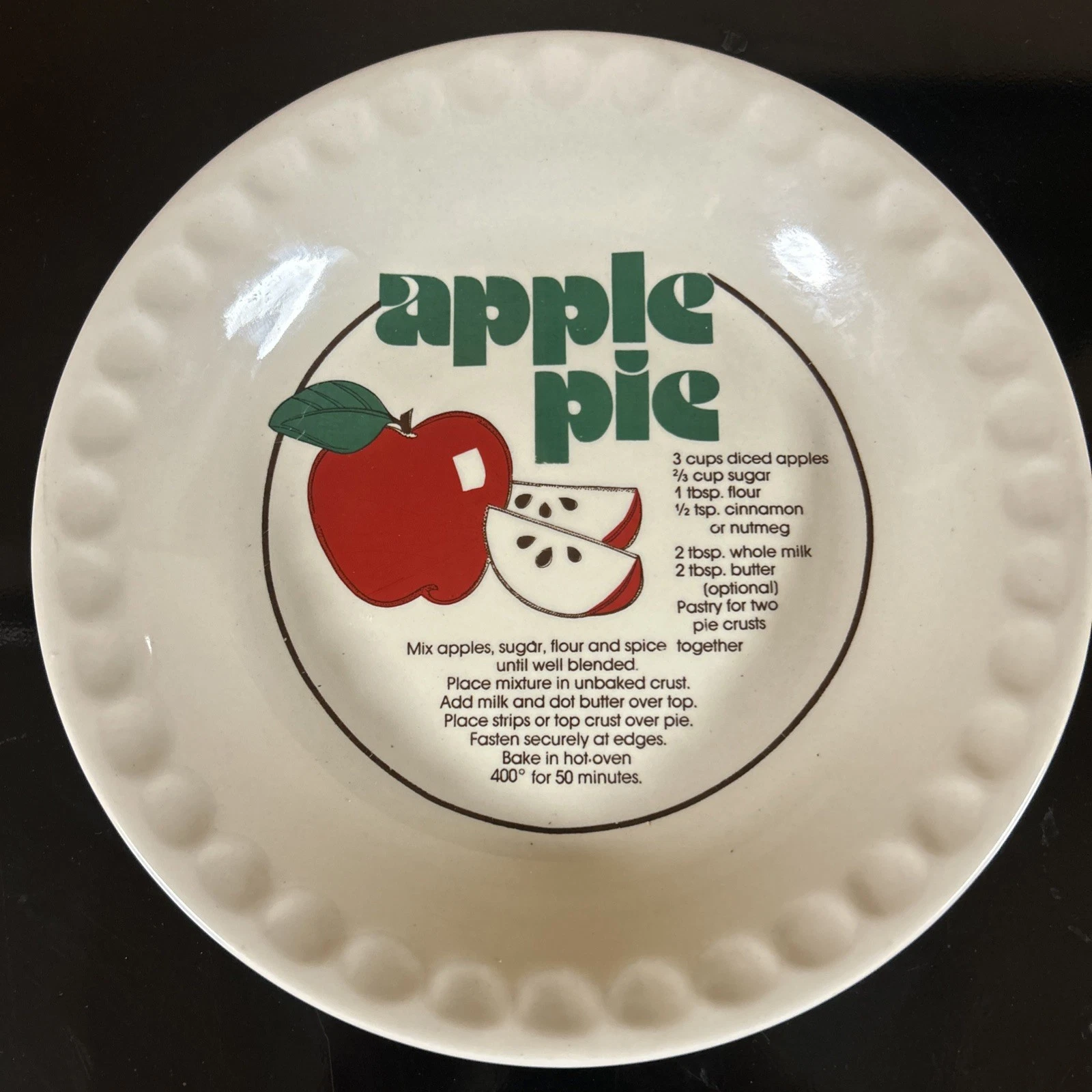 Vintage Mount Clemens Pottery 11.25” Apple Pie Recipe Deep Dish Ceramic PiePlate
Opens in a new wind
