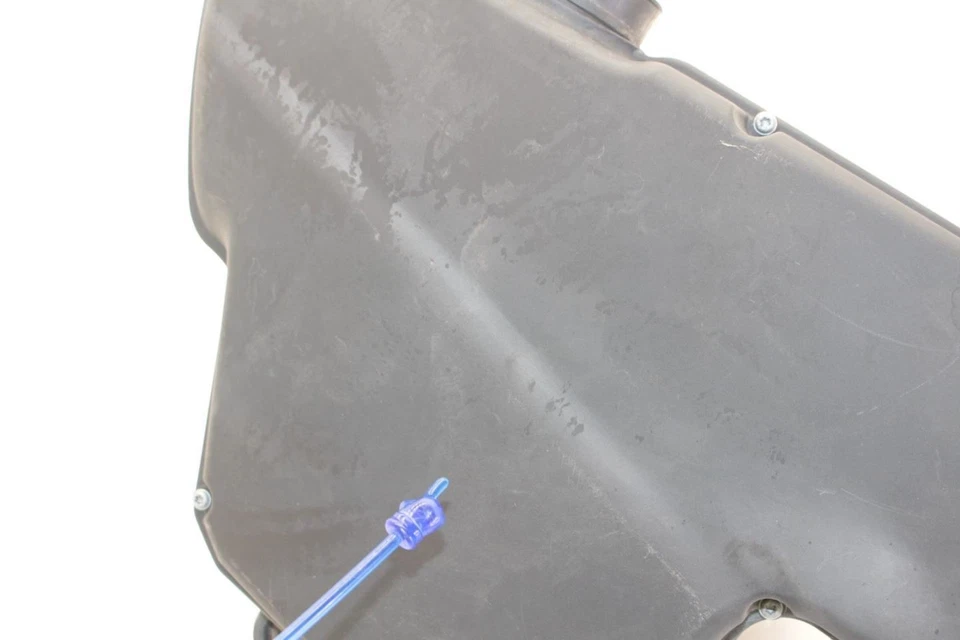 Корпус фильтра коробки воздухоочистителя 10-13 BMW M3 4,0 л 13717838566  - Изображение 3 из 4