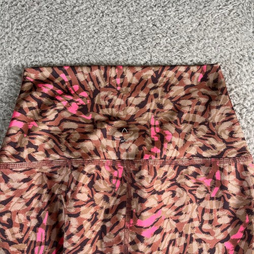 Beyond Yoga Women's Brown/Pink Electric Cheetah Swirl Leggings Size XS - Picture 9 of 9