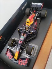 PMA 1 18 Red Bull Racing Honda RB16B Emilia Romagna GP 2021 11 S. Perez limited