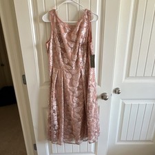 Eva Mendes Pink Sequin Fit & Flare Knee Length Dress V-Neck Polka Dot Size 12
