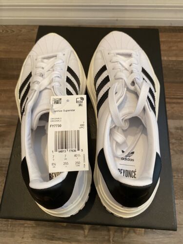 Adidas x Beyonce Superstar Platform Women's Size 8.5 FREE SHIPPING 🔥 - Picture 2 of 6
