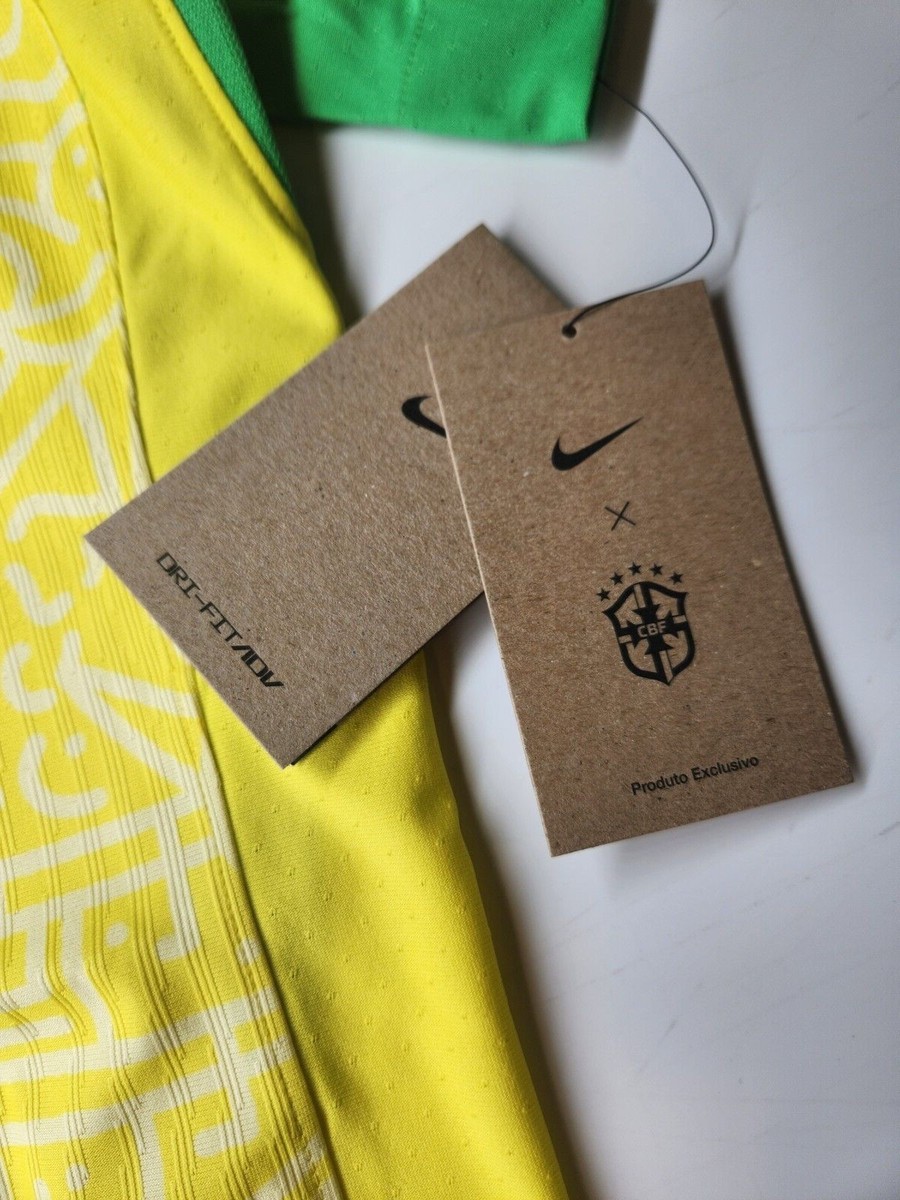 Nike ブラジル代表 XL オーセンティック 2024 紙タグ付き Nike ブラジル代表 XL オーセンティック 2024 紙タグ付き