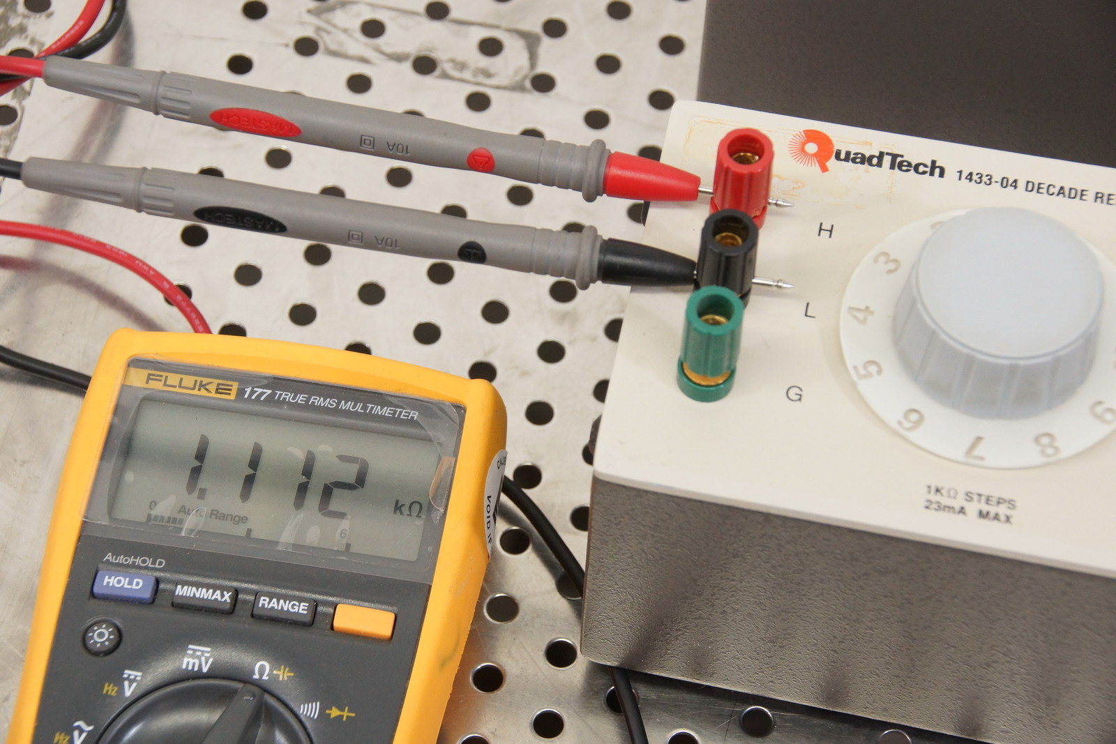 Quadtech Decade resistor 1433-04