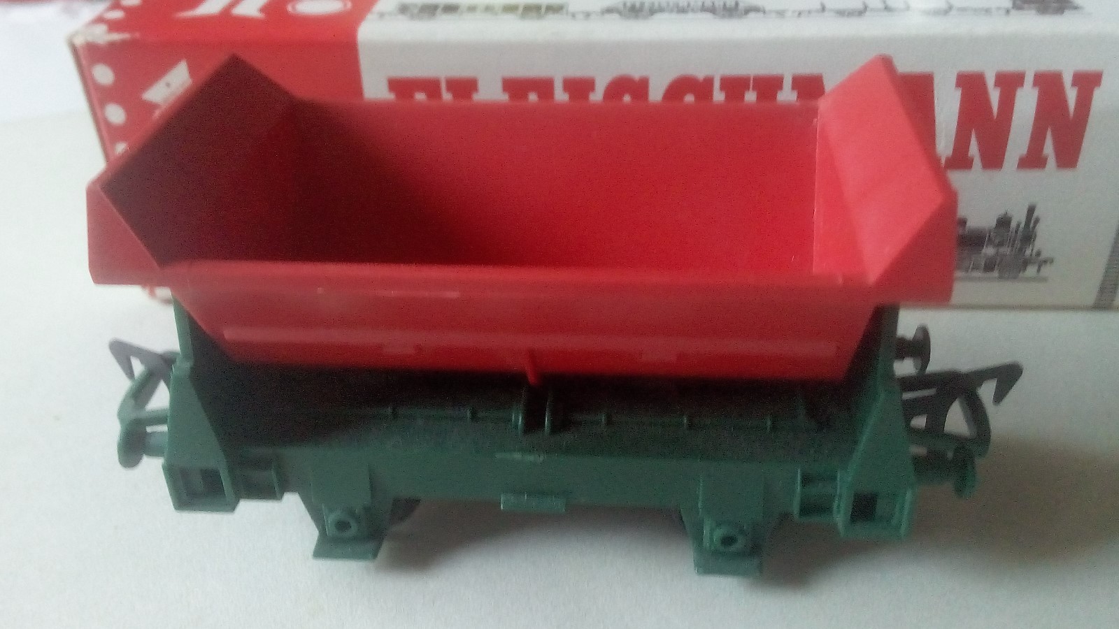 Picture 4 of 5
