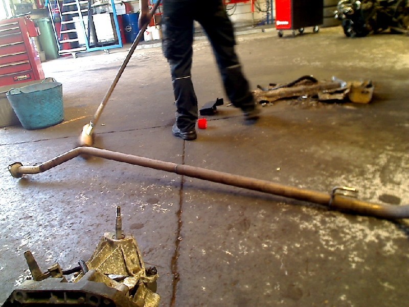 Afbeelding 2 van 2