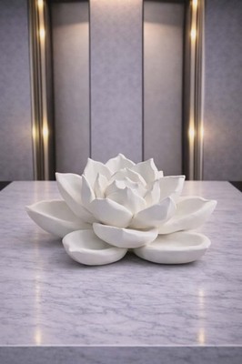 Weiße Lotusblume Ornament moderne Zen Wohndeko Skulptur