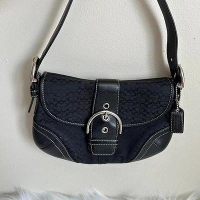 Coach Soho Mini Signature Flap Wallet 青 Coach Essential Leather Mini Trifold Wallet in Navy NWT CM437 | eBay