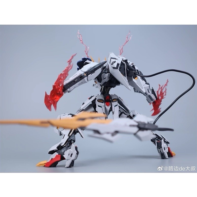 ロボット 1/100 Wolf Model Barbatos Lupus Rex Wolf Technology 1/100 Barbatos Lupus Rex Model Kit – Gundamaker